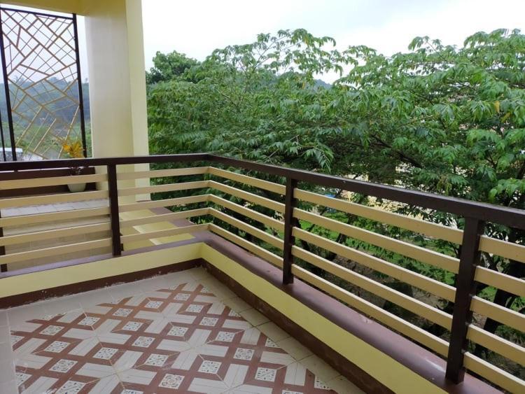 Casa De Flores Alaminos Kültér fotó